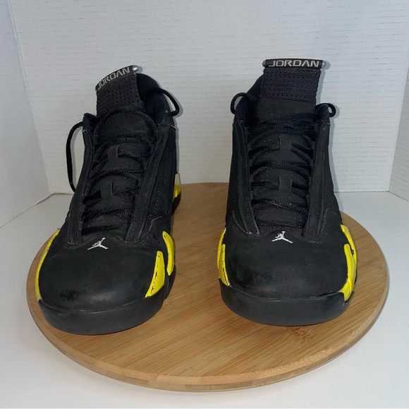 COPY - Nike Air Jordan Retro XIV 14 Thunder Black Vibrant Yellow 487471-070 Siz… - Picture 3 of 12